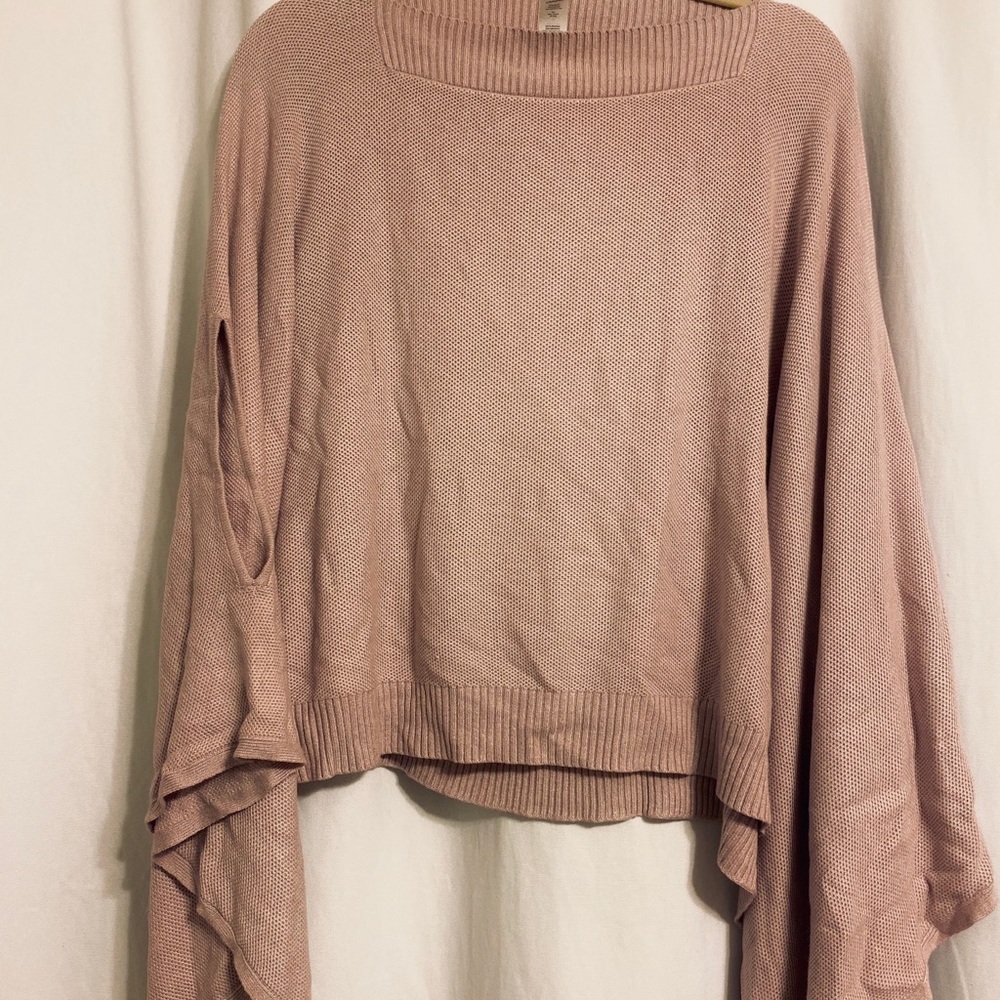Lululemon Forward Flow Cape